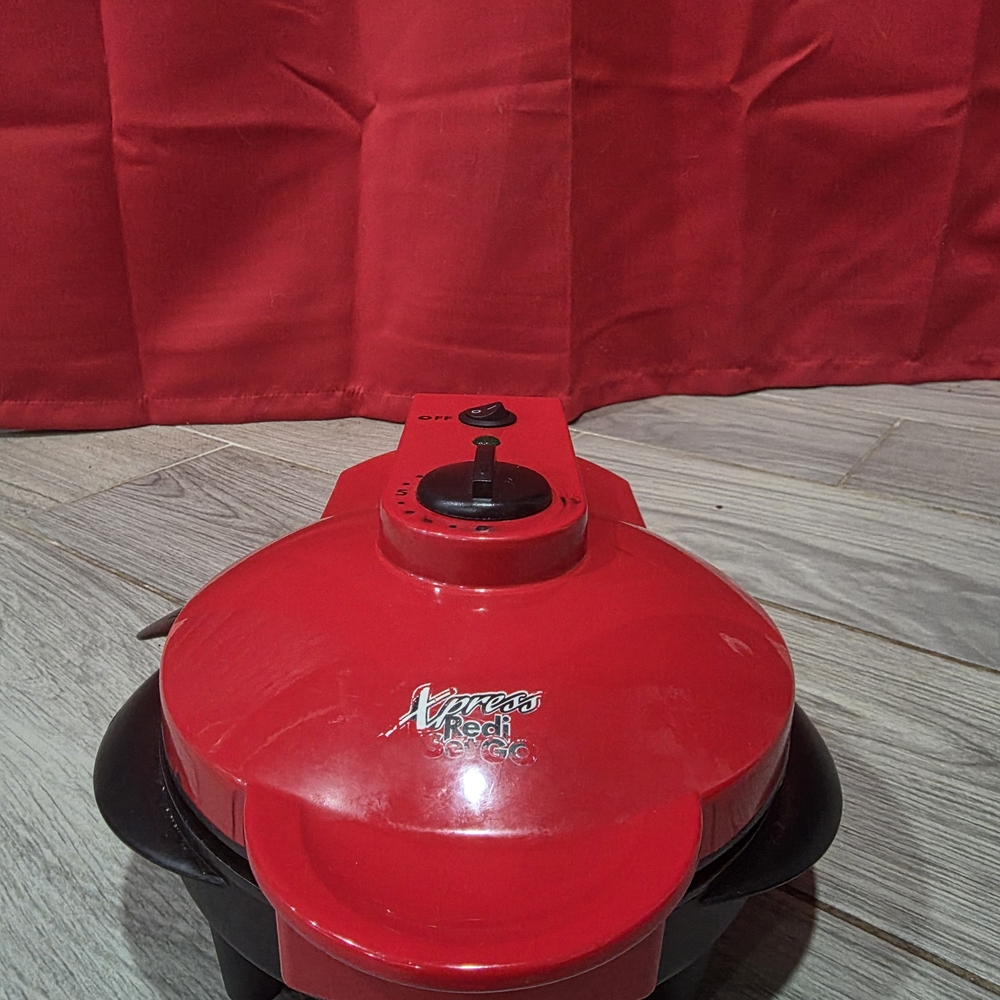 Red Cooker